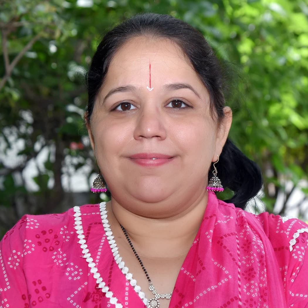 Poonam Tiwari